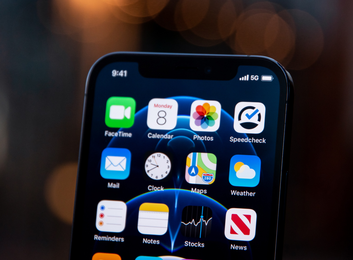 宁化苹果手机维修分享为什么 iPhone 12 在冬季会自动关机 